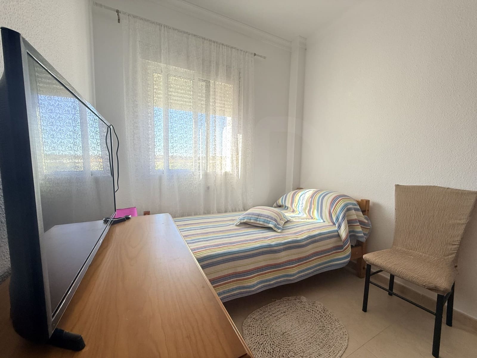 4 bedroom Apartment for sale in Lepe - € 140,000 (Ref: 10153251)