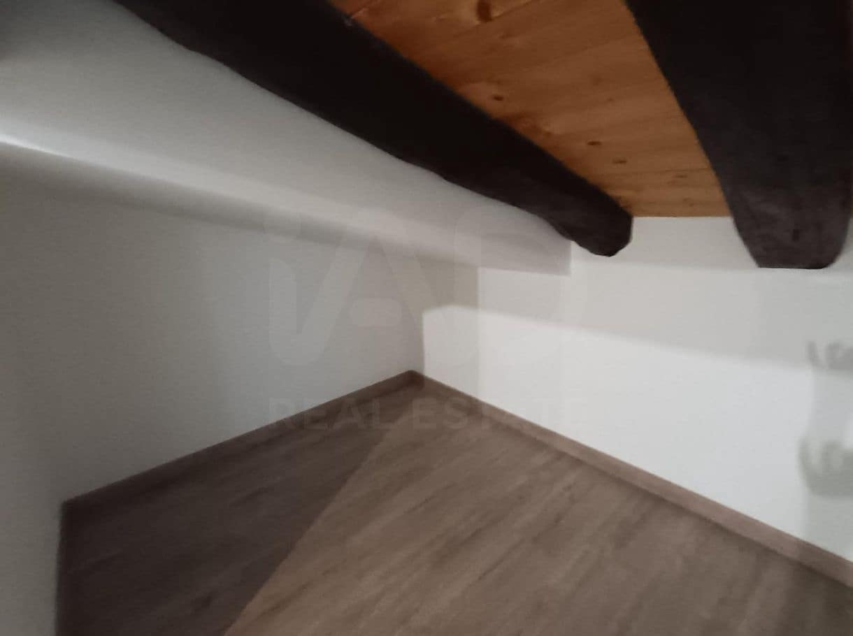 6 bedroom Apartment for sale in Segura - € 220,000 (Ref: 10153253)