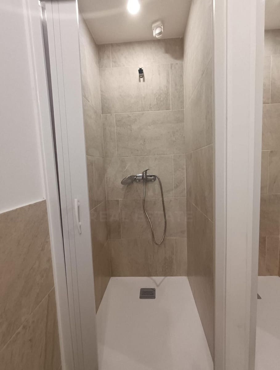 6 bedroom Apartment for sale in Segura - € 220,000 (Ref: 10153253)