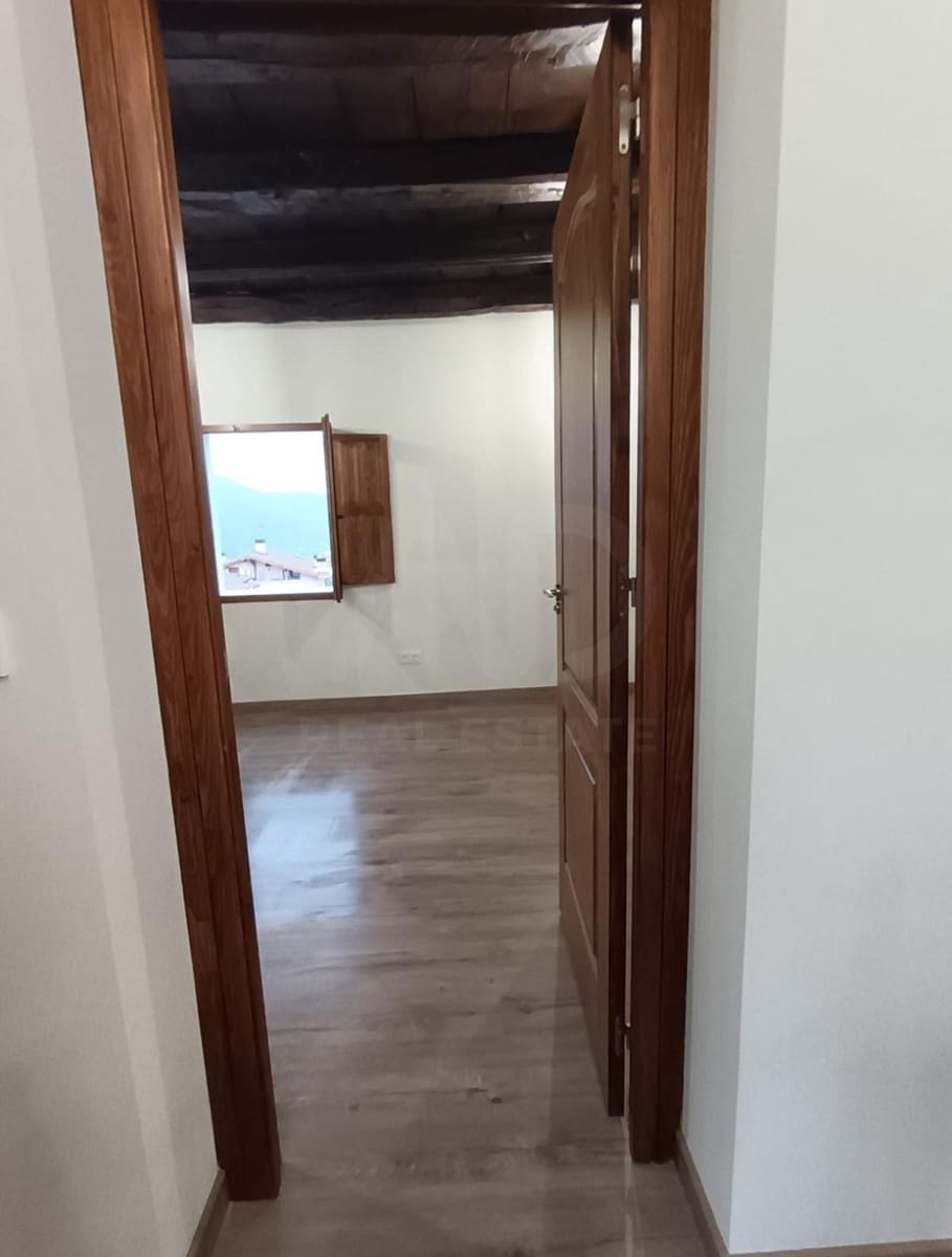 6 bedroom Apartment for sale in Segura - € 220,000 (Ref: 10153253)