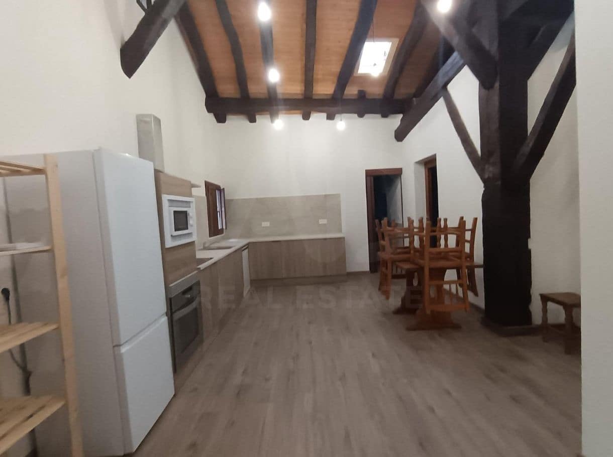 6 bedroom Apartment for sale in Segura - € 220,000 (Ref: 10153253)