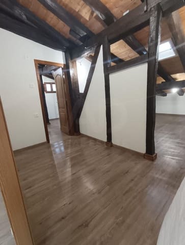 6 bedroom Apartment for sale in Segura - € 220,000 (Ref: 10153253)