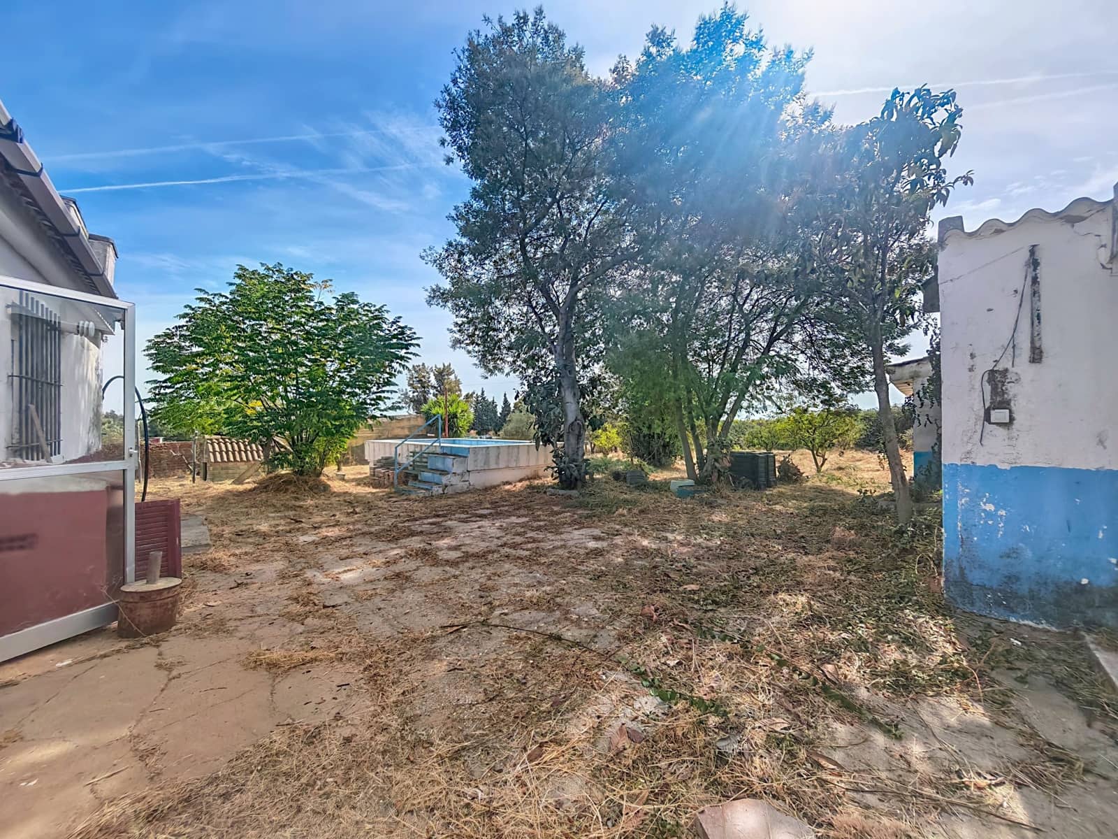 Finca/Country House for sale in Gibraleon with pool - € 149,900 (Ref: 10153258)