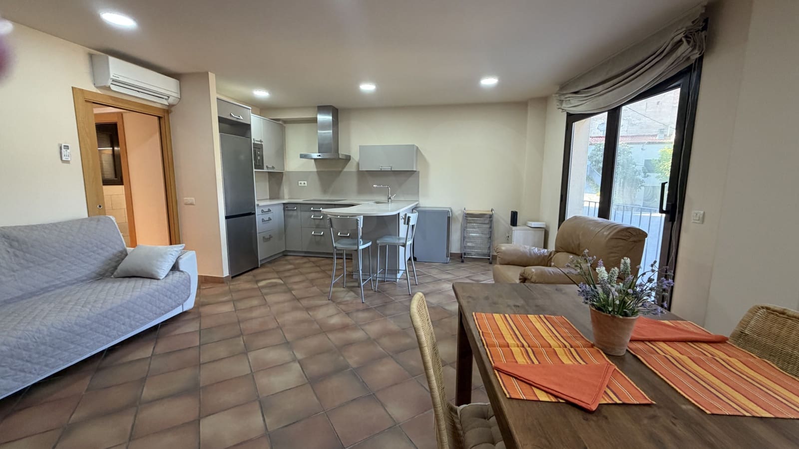 3 camera da letto Villa da affittare in Ivars de Noguera - 1.300 € (Rif: 10153259)