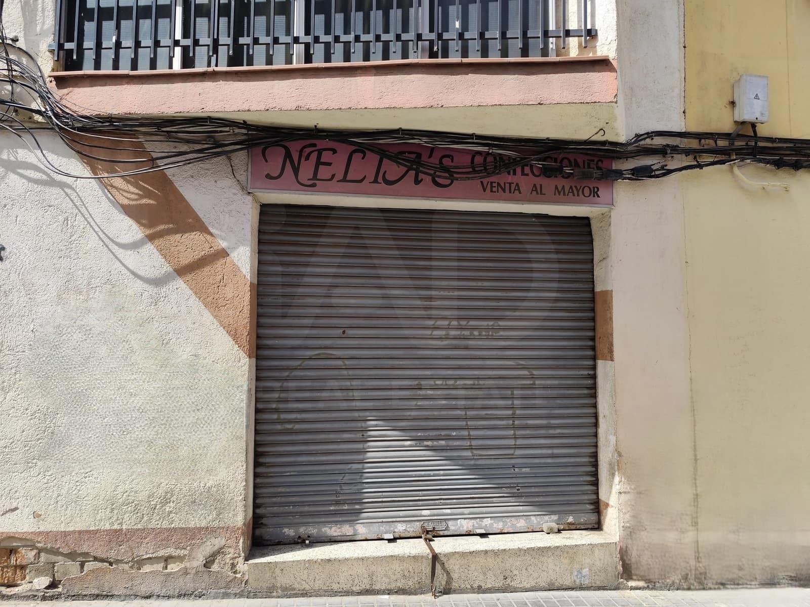 Local Comercial de 2 habitaciones en Badalona en venta - 110.000 € (Ref: 10153261)