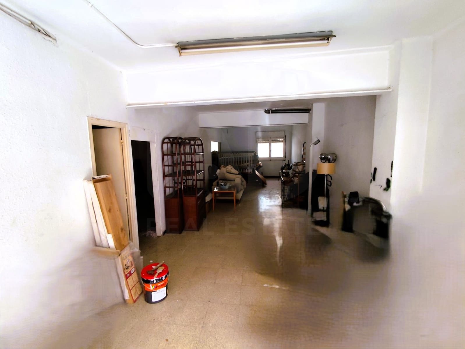 Local Comercial de 2 habitaciones en Badalona en venta - 110.000 € (Ref: 10153261)