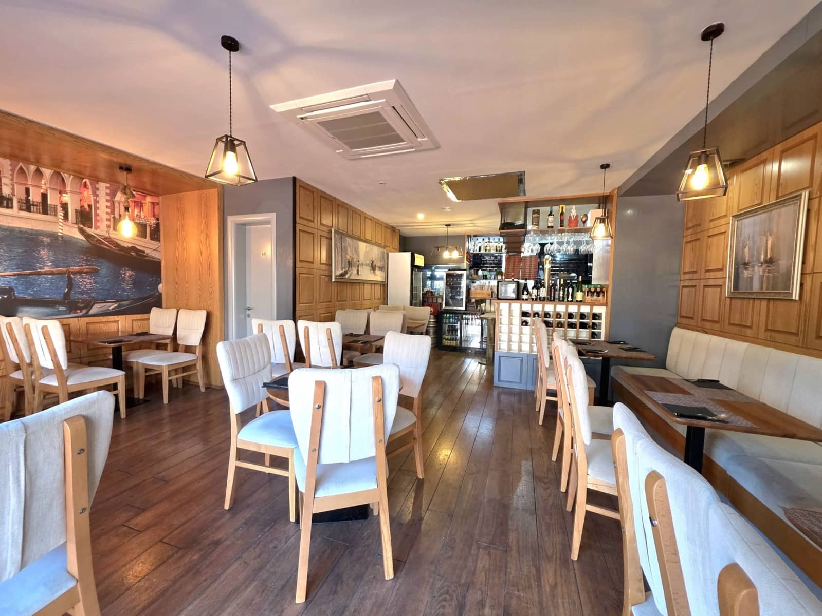 Local Comercial en Barcelona ciudad en venta - 90.000 € (Ref: 10153826)