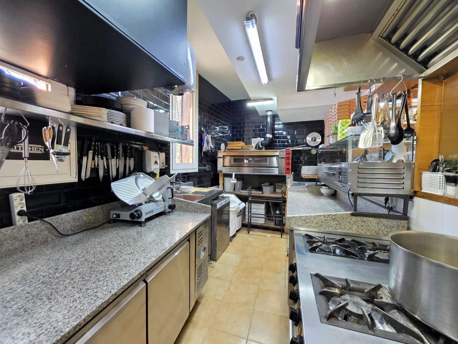 Local Comercial en Barcelona ciudad en venta - 90.000 € (Ref: 10153826)