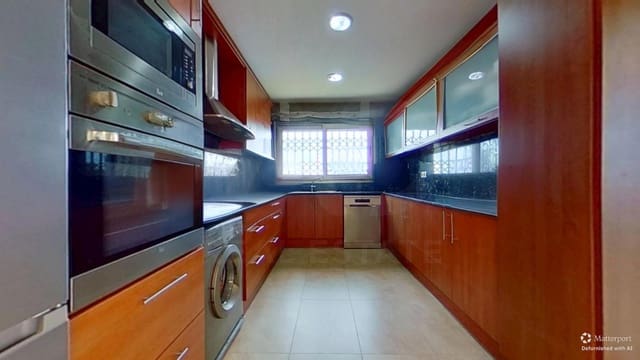 4 camera da letto Casa in vendita in El Vendrell con piscina garage - 563.000 € (Rif: 10154245)