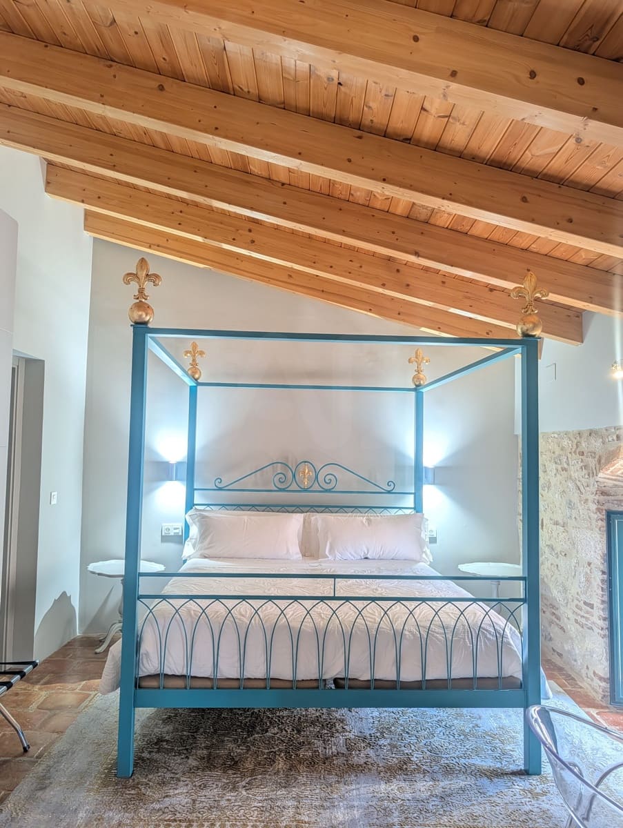 Commercial for sale in Montanchez - € 4,120,000 (Ref: 10154248)