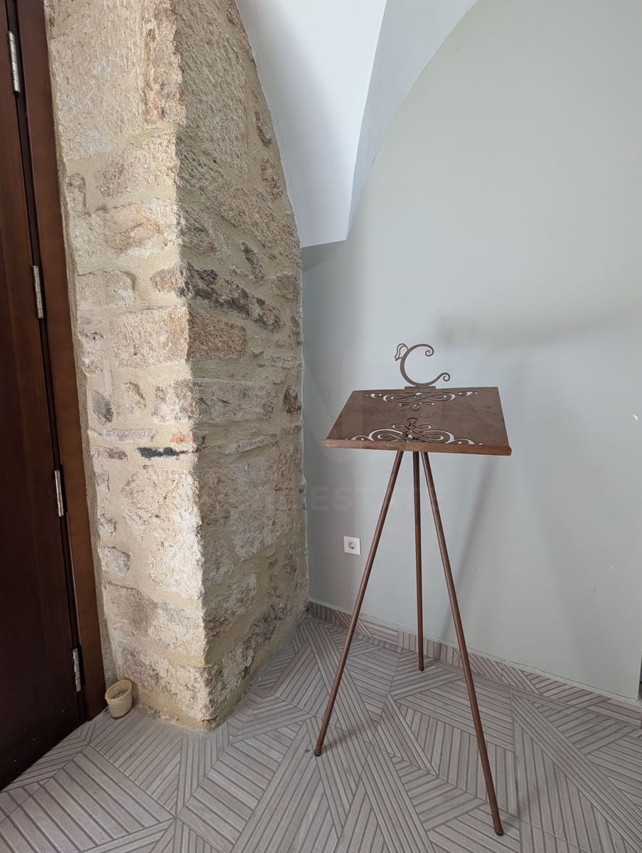 Commercial for sale in Montanchez - € 4,120,000 (Ref: 10154248)