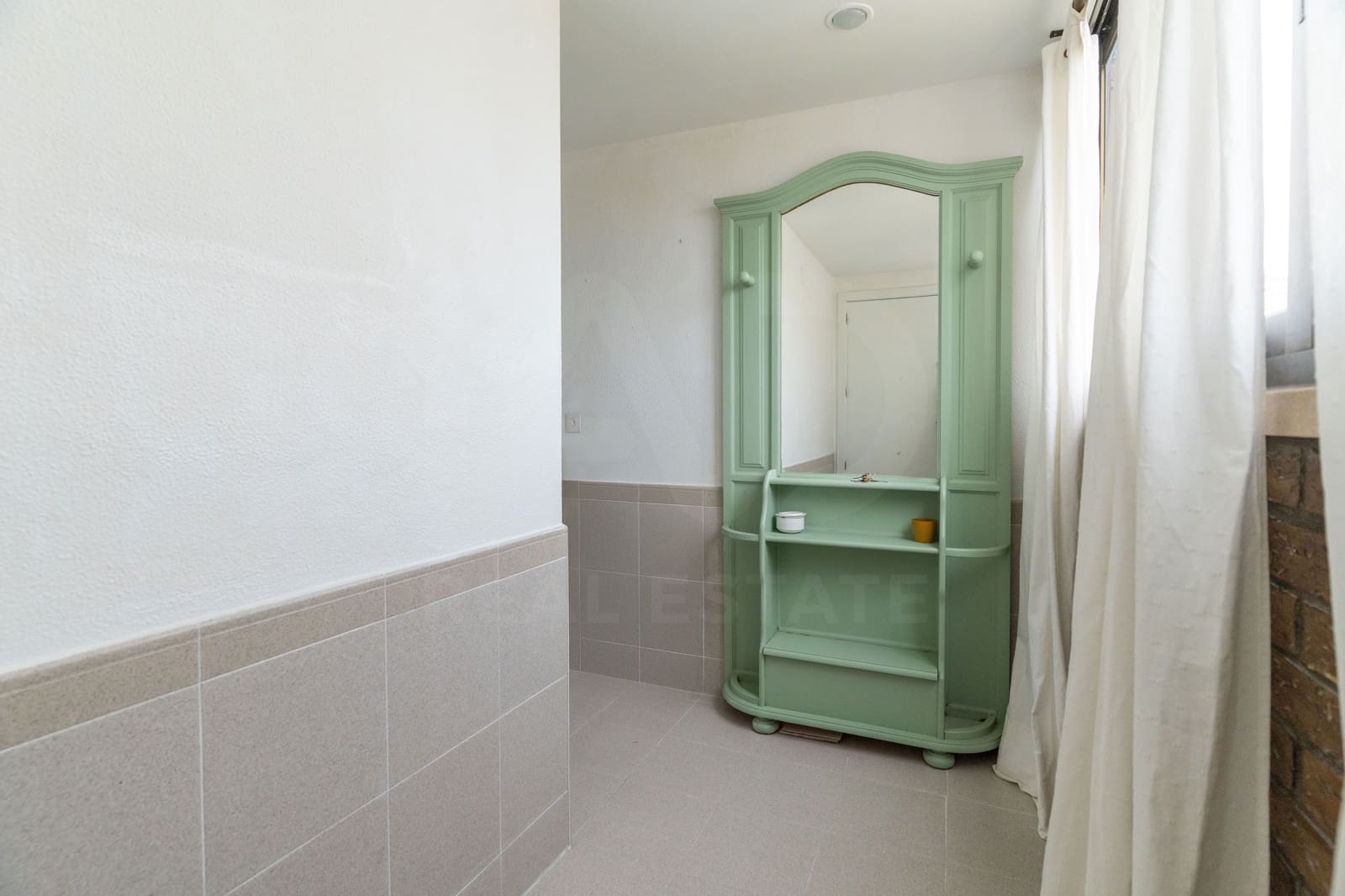 2 slaapkamer Appartement te koop in Benidorm met zwembad - € 259.500 (Ref: 10154512)