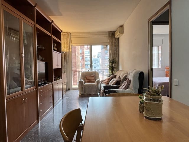4 sypialnia Apartament na sprzedaż w La Maternitat i Sant Ramon, Miasto Barcelona - 490 000 € (Ref: 10154517)