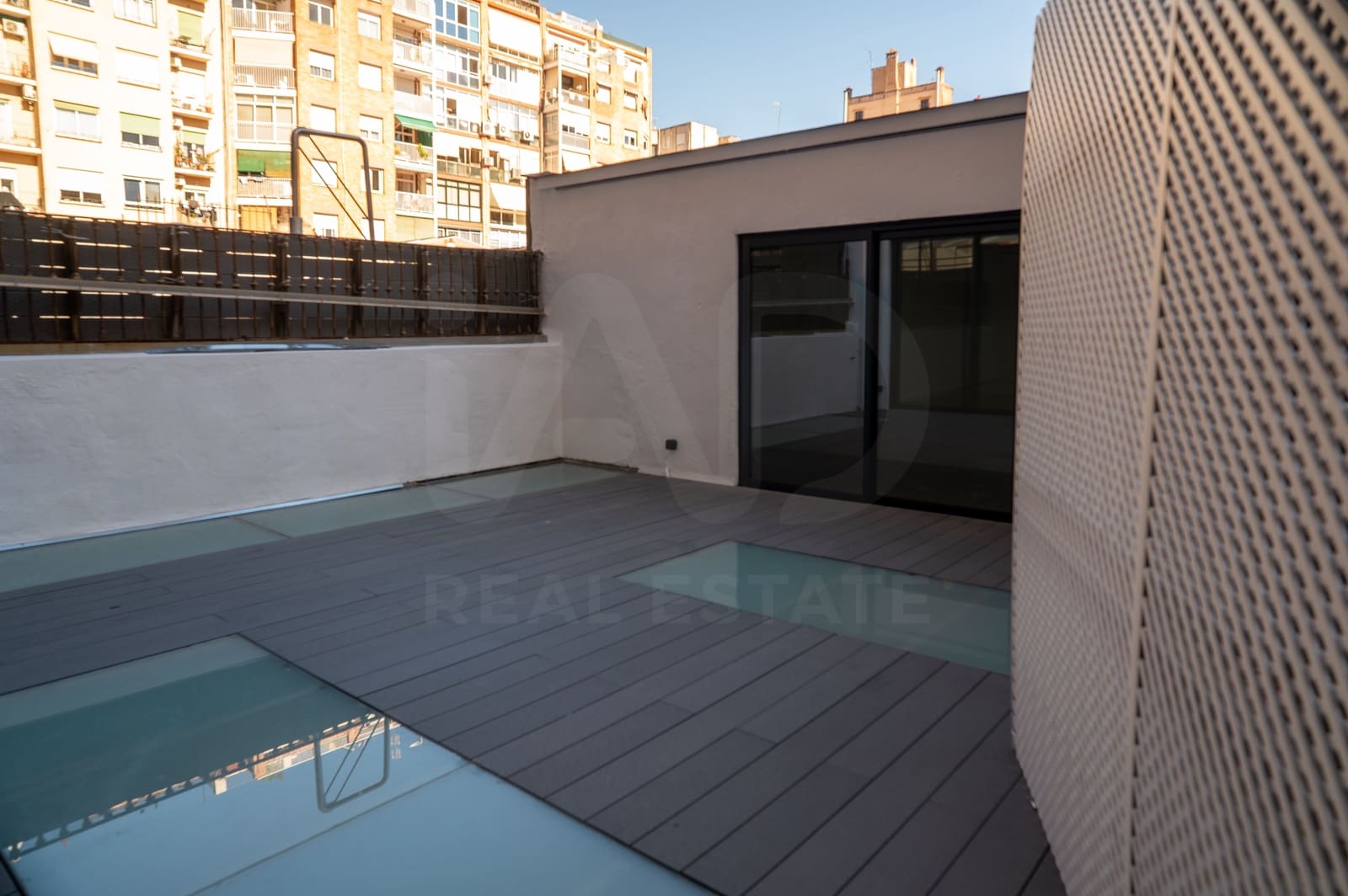 3 soveværelse Lejlighed til salg i Barcelona by - € 1.245.000 (Ref: 10154518)