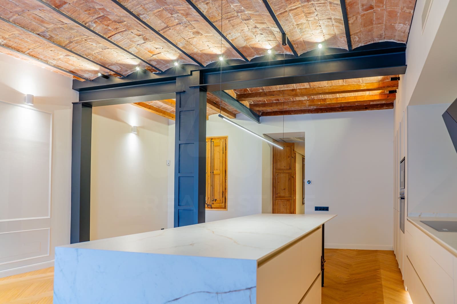 3 soveværelse Lejlighed til salg i Barcelona by - € 1.245.000 (Ref: 10154518)