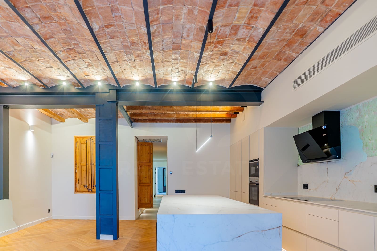3 soveværelse Lejlighed til salg i Barcelona by - € 1.245.000 (Ref: 10154518)