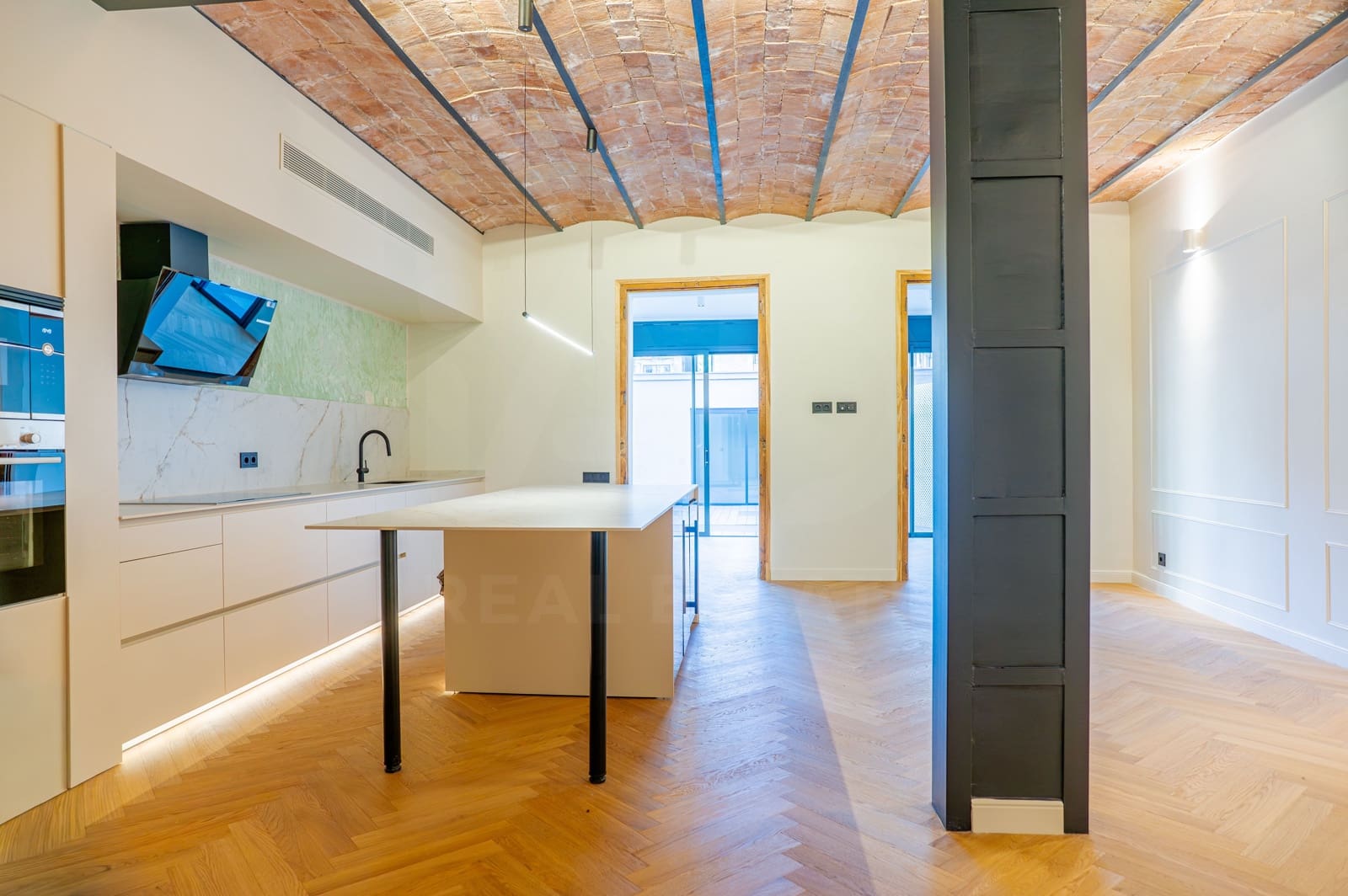 3 soveværelse Lejlighed til salg i Barcelona by - € 1.245.000 (Ref: 10154518)