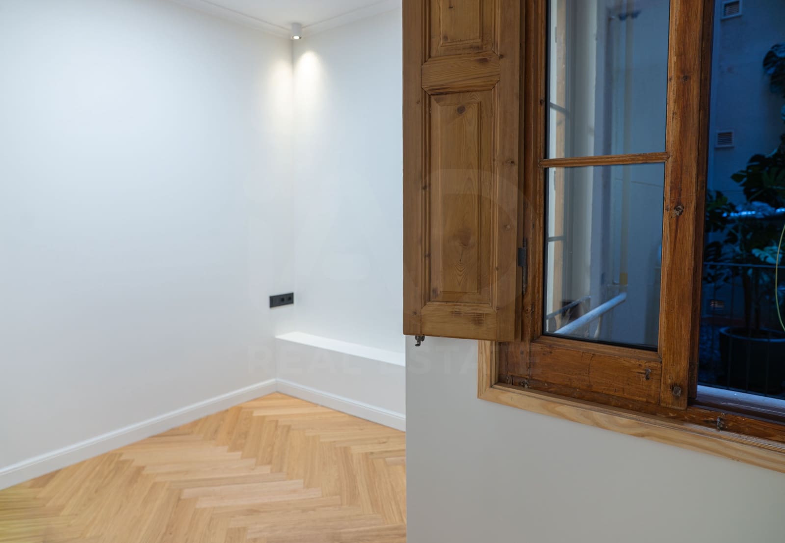 3 soveværelse Lejlighed til salg i Barcelona by - € 1.245.000 (Ref: 10154518)
