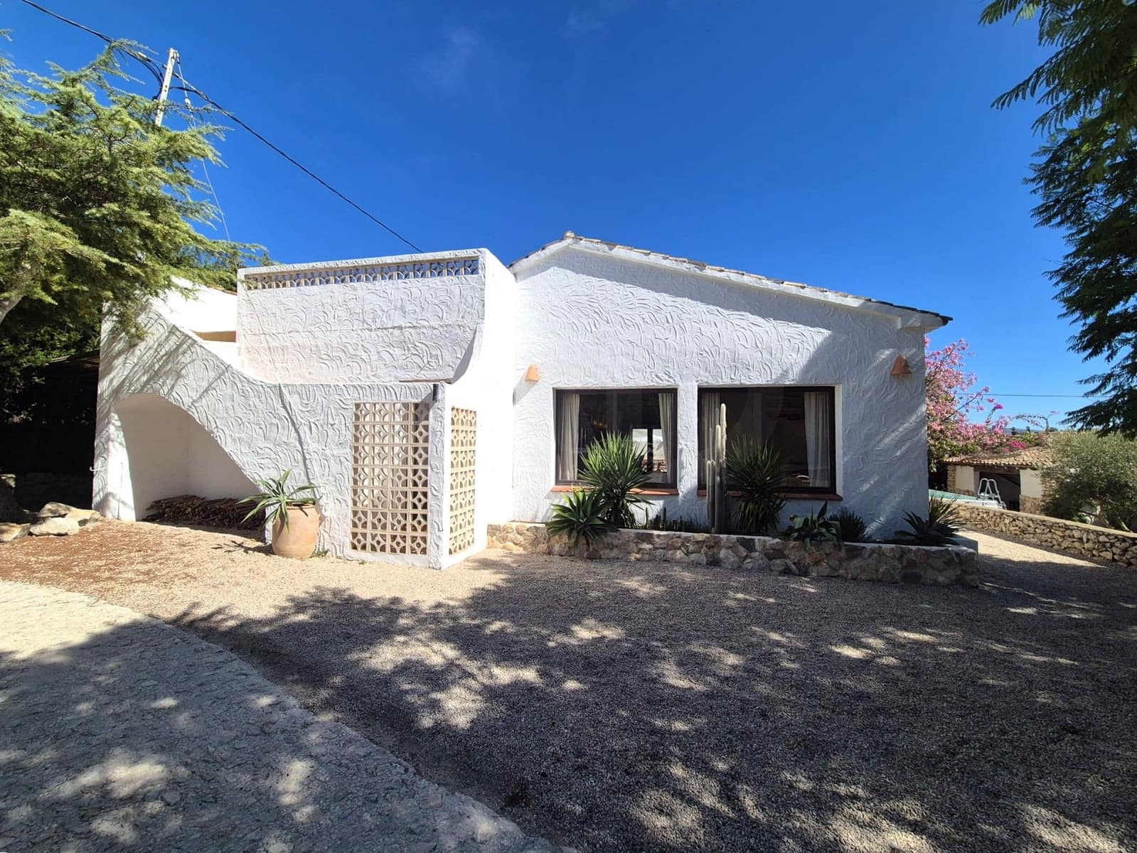 4 soveværelse Villa til salg i Teulada med swimmingpool - € 799.000 (Ref: 10154521)