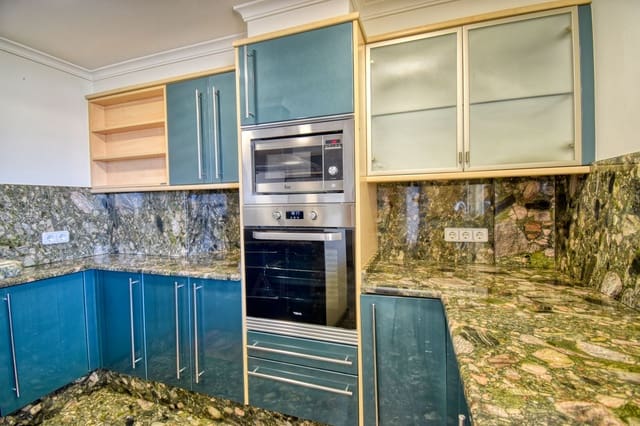 5 quarto Apartamento para arrendar em Dénia com piscina garagem - 2 500 € (Ref: 10154522)