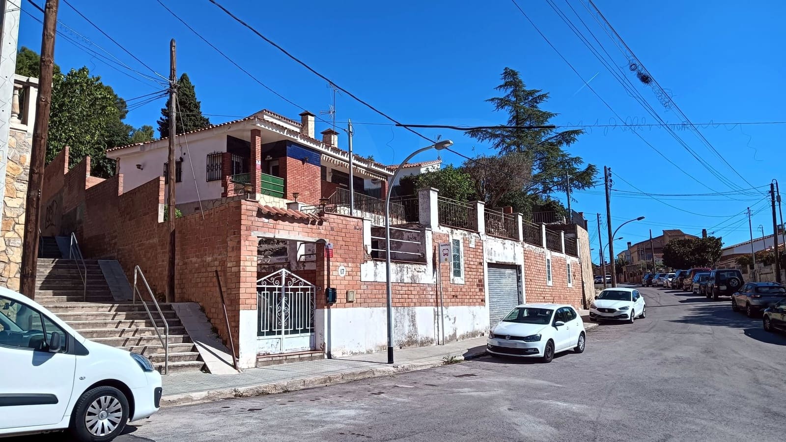 3 soveværelse Villa til salg i Vallirana med garage - € 395.000 (Ref: 10154523)