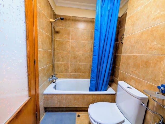 Adosado de 3 habitaciones en San Cristóbal de La Laguna en venta con garaje - 379.000 € (Ref: 10155251)