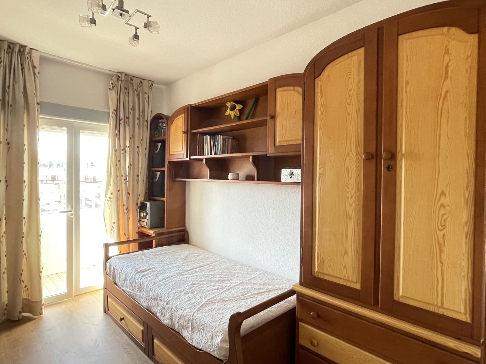 3 bedroom Apartment for sale in San Fernando de Henares - € 239,000 (Ref: 10156814)