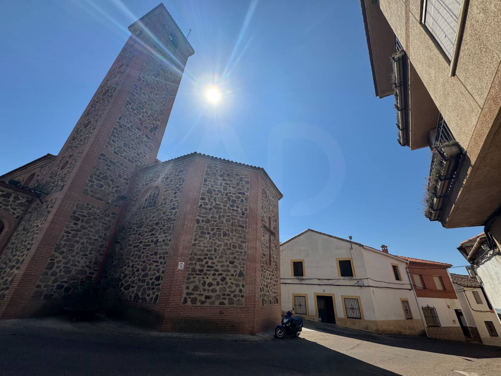 3 bedroom Townhouse for sale in La Nava de Ricomalillo - € 54,900 (Ref: 10156818)