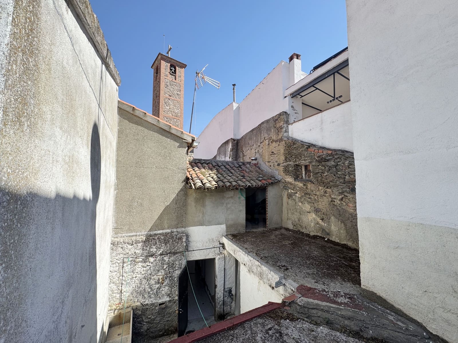 3 bedroom Townhouse for sale in La Nava de Ricomalillo - € 54,900 (Ref: 10156818)