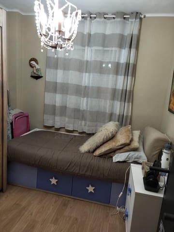 4 chambre Appartement à vendre à Terrassa - 195 000 € (Ref: 10157101)
