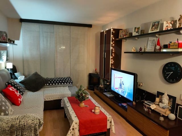 4 chambre Appartement à vendre à Terrassa - 195 000 € (Ref: 10157101)