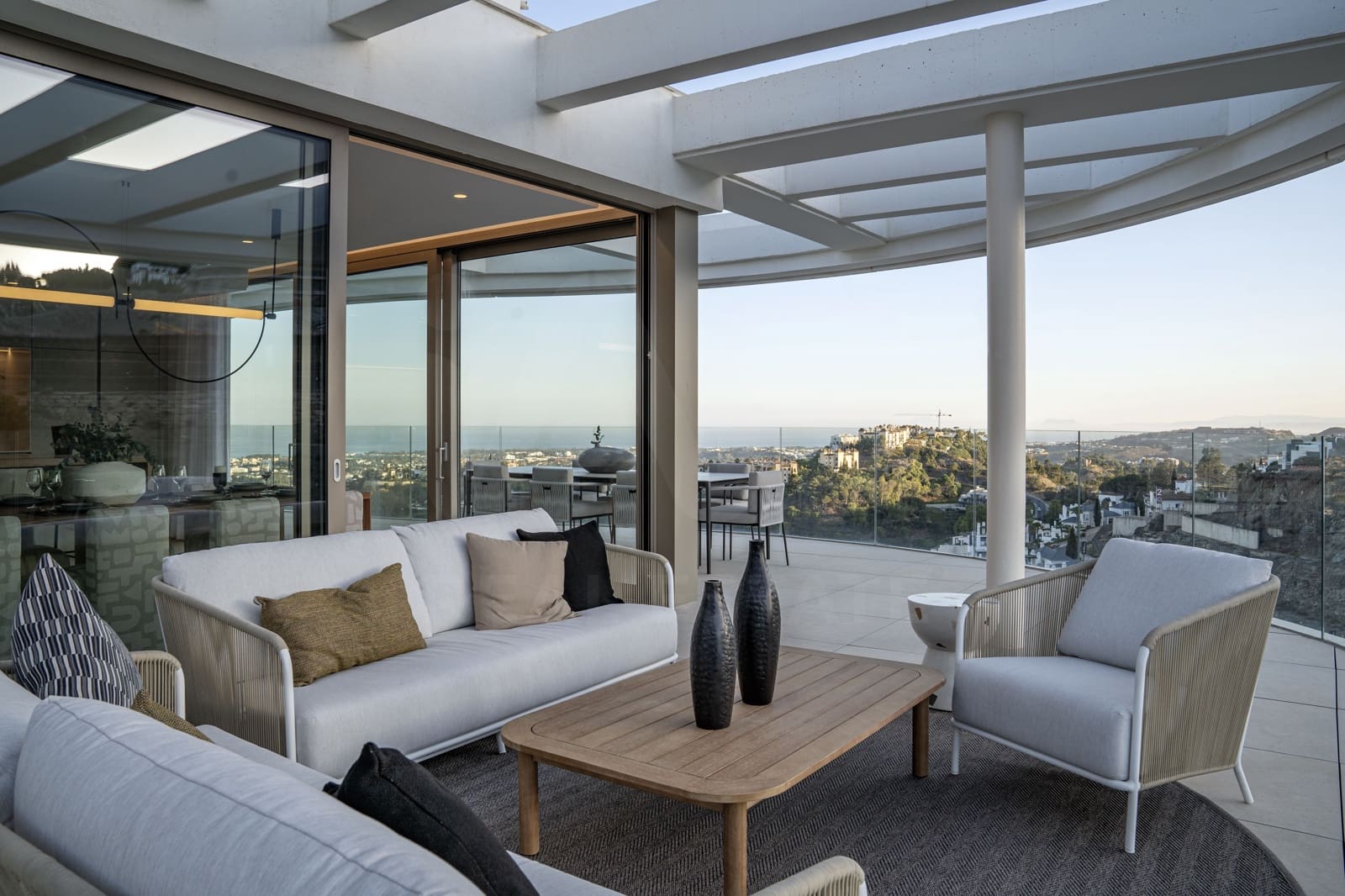 4 slaapkamer Penthouse te koop in Benahavis met zwembad garage - € 2.290.000 (Ref: 10157103)