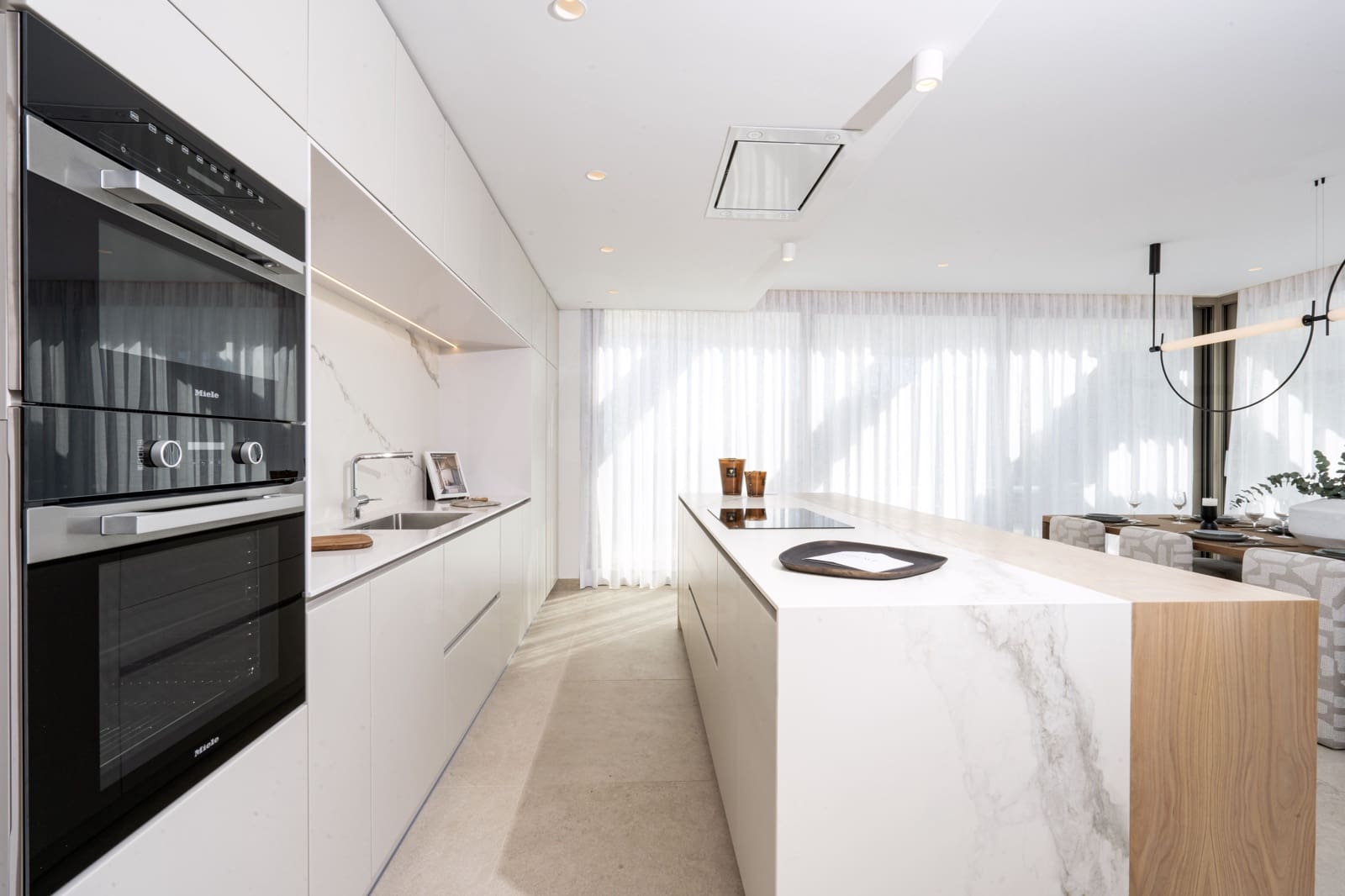 4 slaapkamer Penthouse te koop in Benahavis met zwembad garage - € 2.290.000 (Ref: 10157103)