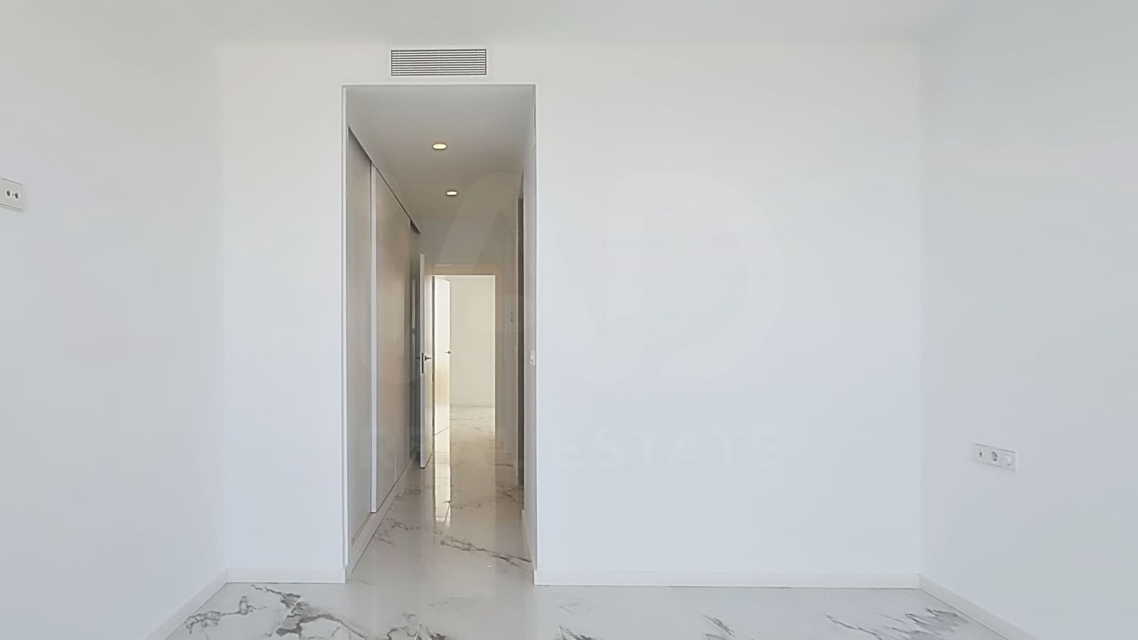 3 soverom Penthouse til salgs i La Villajoyosa / Vila Joiosa med svømmebasseng garasje - € 1 650 000 (Ref: 10157106)