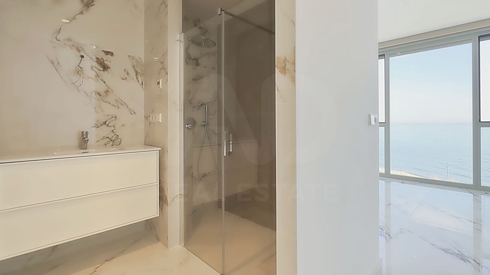 3 soverom Penthouse til salgs i La Villajoyosa / Vila Joiosa med svømmebasseng garasje - € 1 650 000 (Ref: 10157106)
