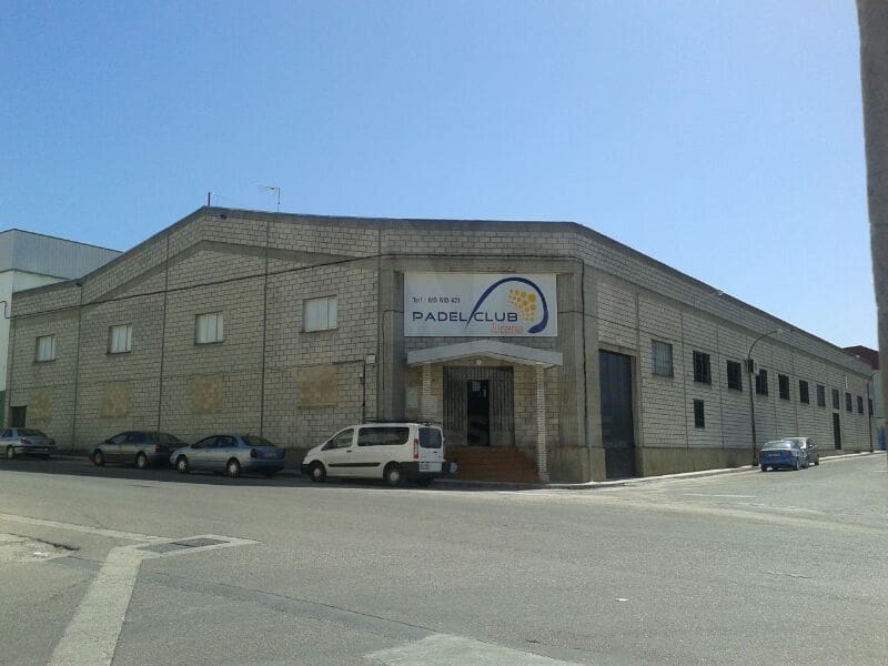 Commercieel te koop in Lucena - € 950.000 (Ref: 10157112)