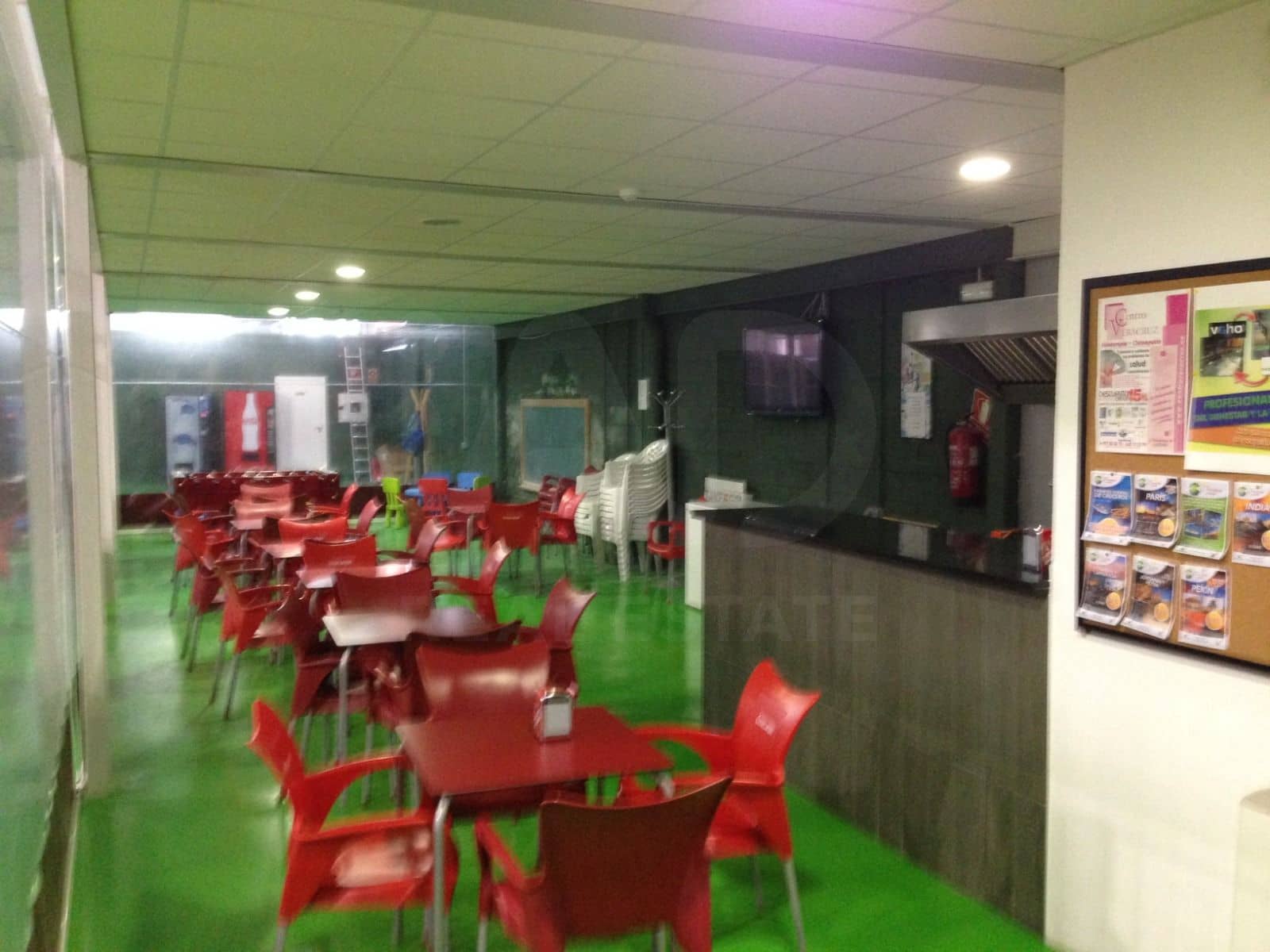 Commercieel te koop in Lucena - € 950.000 (Ref: 10157112)