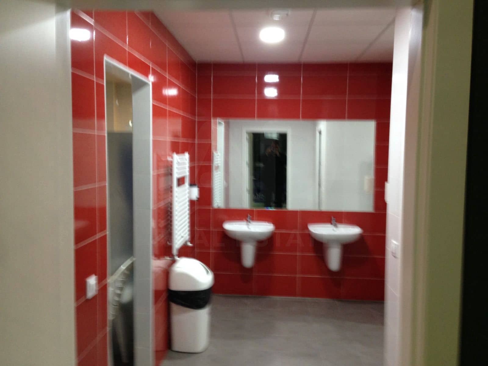 Commercieel te koop in Lucena - € 950.000 (Ref: 10157112)