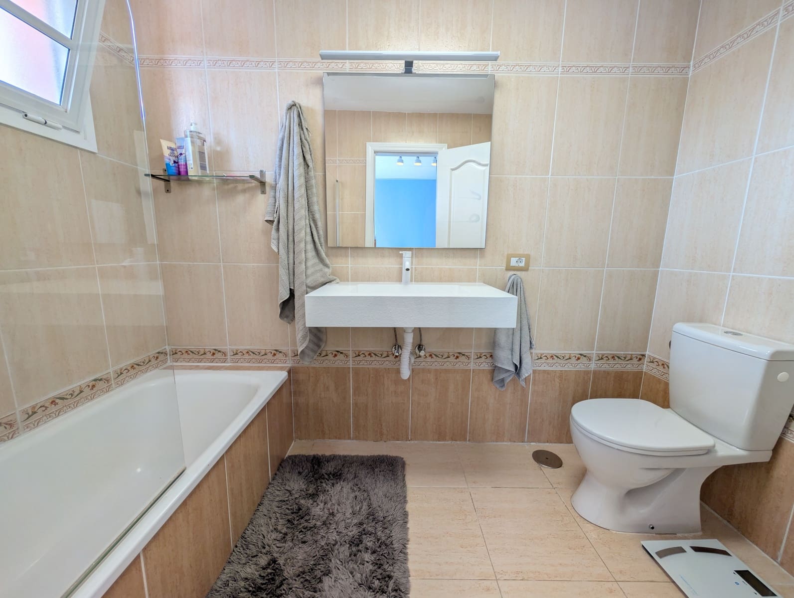 3 soveværelse Rækkehus til salg i Granadilla de Abona med garage - € 365.000 (Ref: 10157709)