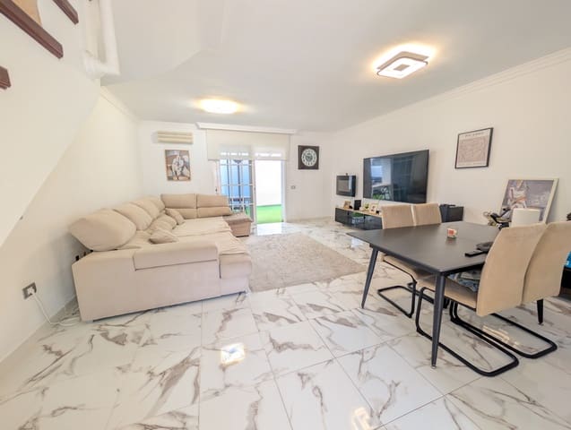 3 soveværelse Rækkehus til salg i Granadilla de Abona med garage - € 365.000 (Ref: 10157709)