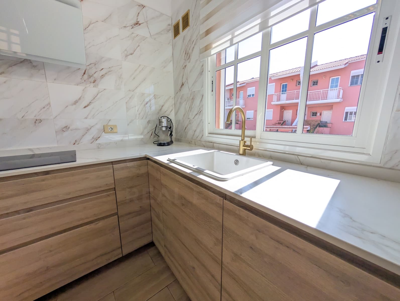 3 soveværelse Rækkehus til salg i Granadilla de Abona med garage - € 365.000 (Ref: 10157709)