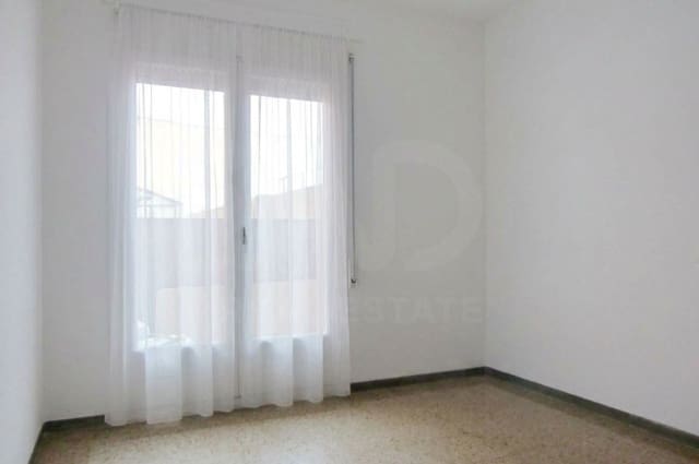 3 slaapkamer Appartement te koop in Caldes de Malavella - € 210.000 (Ref: 10158583)