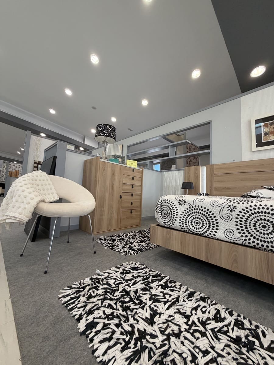 Commercial for sale in Medina del Campo with garage - € 650,000 (Ref: 10158584)