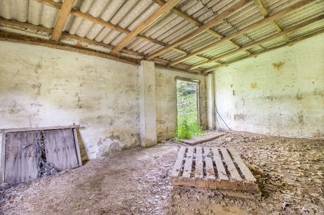 Ubebygd land til salgs i Galaroza - € 52 000 (Ref: 10158601)
