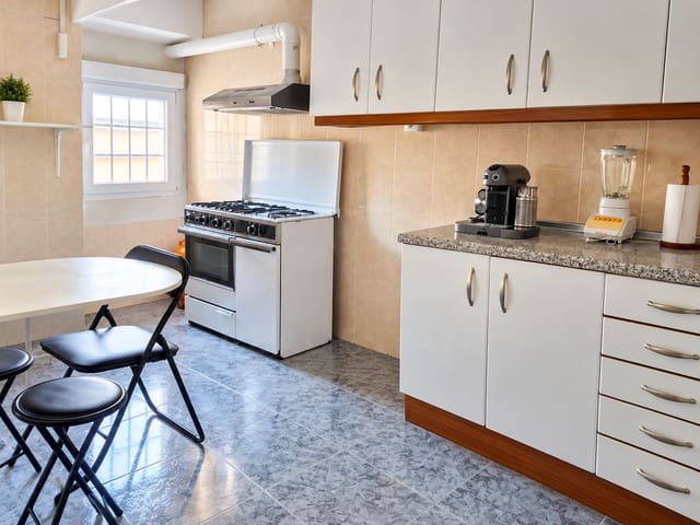 3 slaapkamer Huis te koop in Montearagón - € 42.000 (Ref: 10158608)