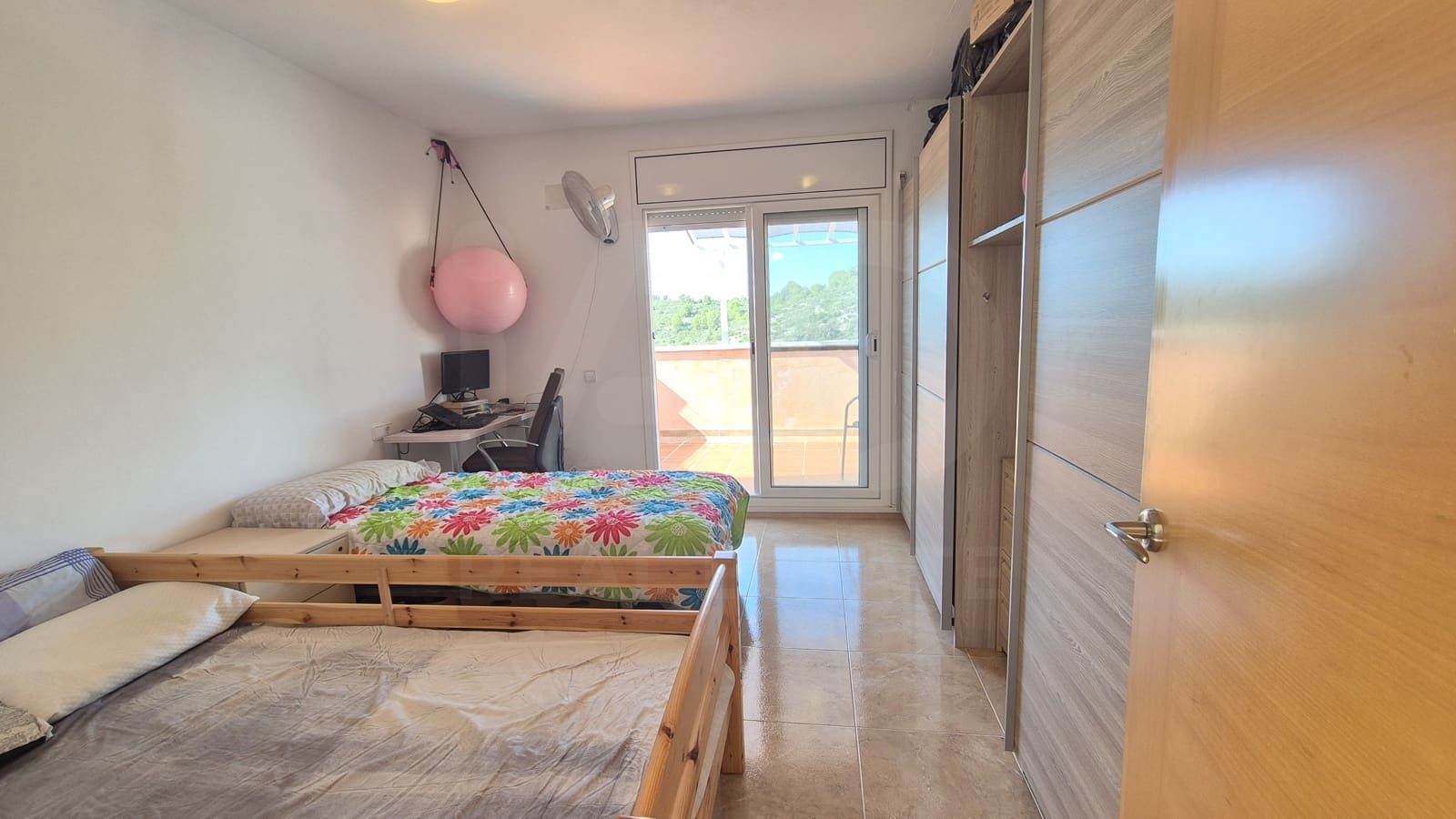 4 bedroom Villa for sale in Calafell with pool garage - € 369,000 (Ref: 10158891)