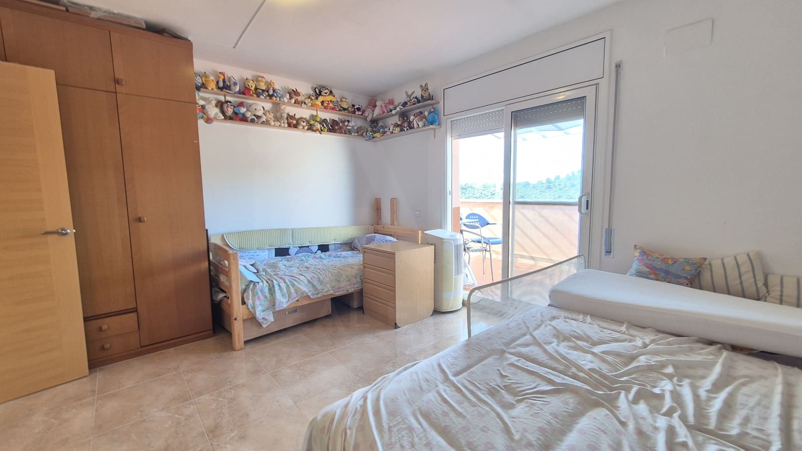 4 bedroom Villa for sale in Calafell with pool garage - € 369,000 (Ref: 10158891)