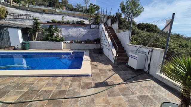 4 slaapkamer Huis te koop in Calafell met zwembad garage - € 369.000 (Ref: 10158891)