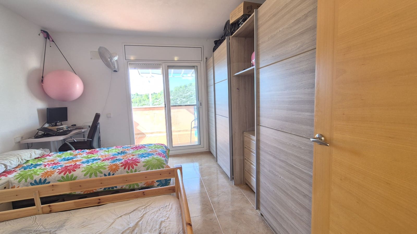 4 bedroom Villa for sale in Calafell with pool garage - € 369,000 (Ref: 10158891)