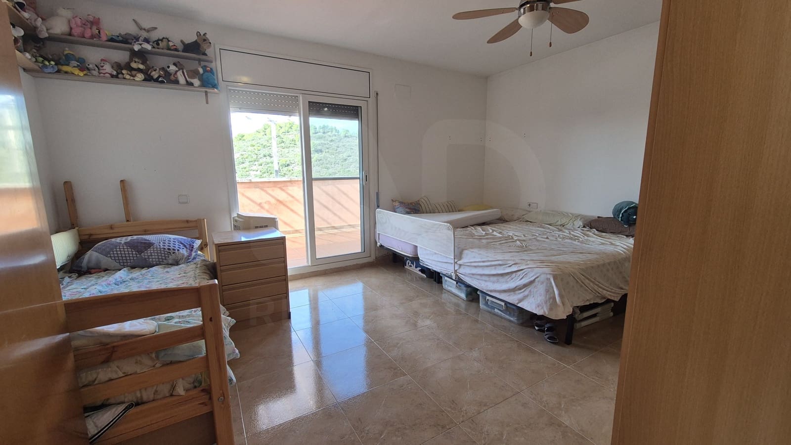 4 bedroom Villa for sale in Calafell with pool garage - € 369,000 (Ref: 10158891)